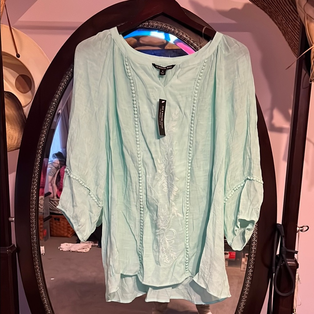 Zac & Rachel Green Tunic with Ribbed Bib Collar and Cuffed Sleeves